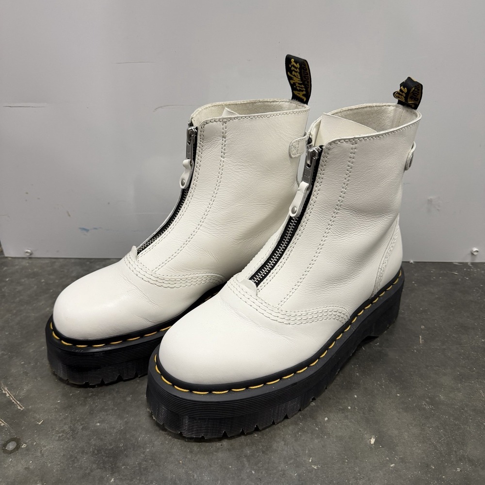 Dr Martens Jetta Boots Women's 8 White Leather Front Zip Platform Ankle